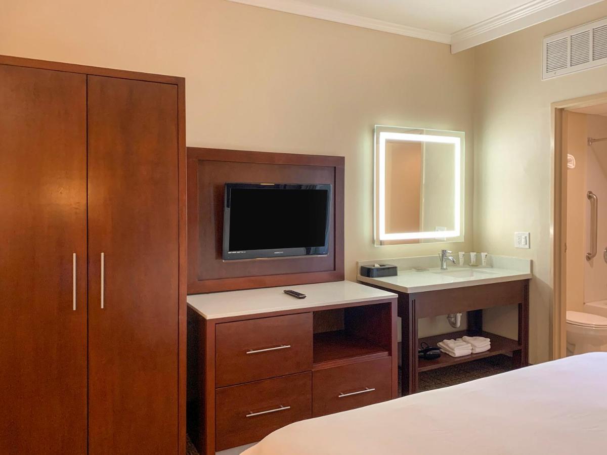 Mainstay Suites Orange County John Wayne Airport Santa Ana Exterior foto