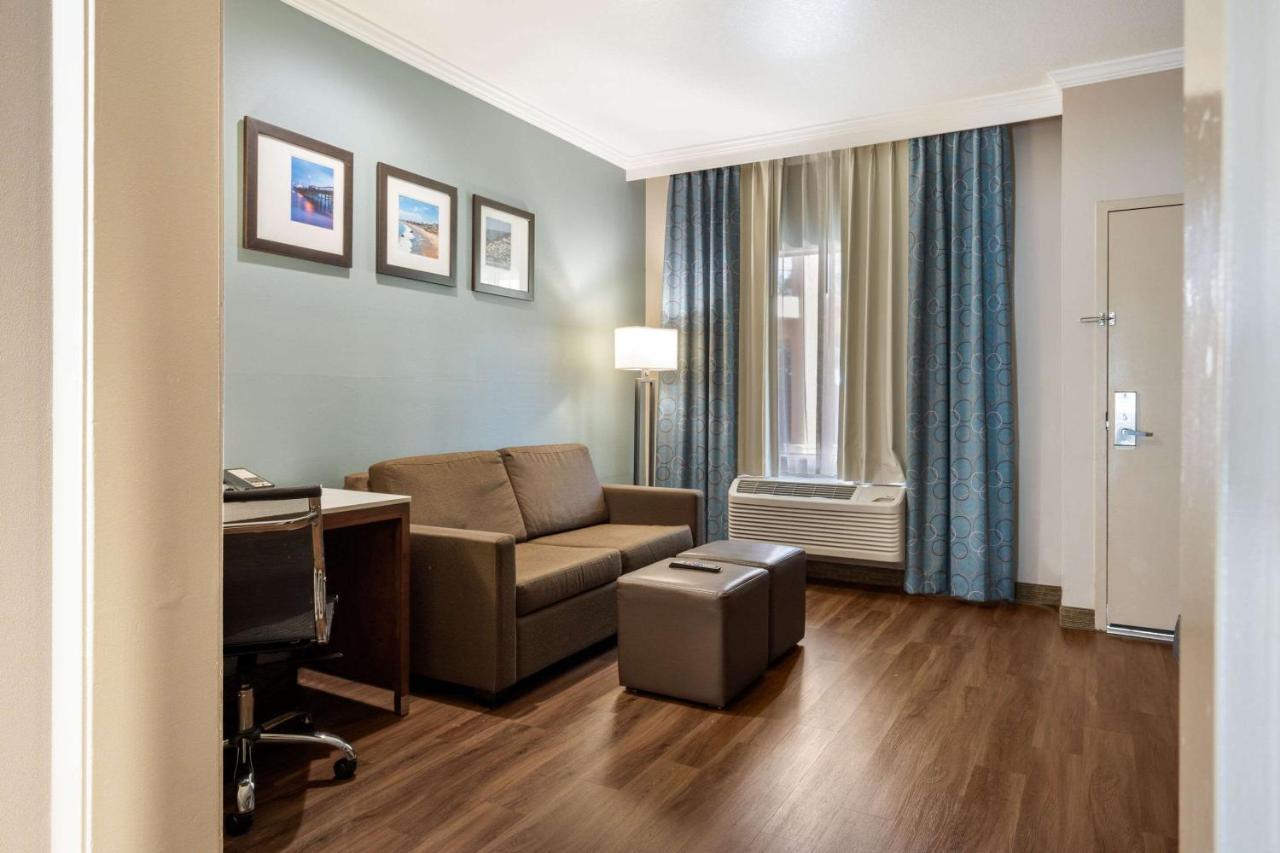 Mainstay Suites Orange County John Wayne Airport Santa Ana Exterior foto
