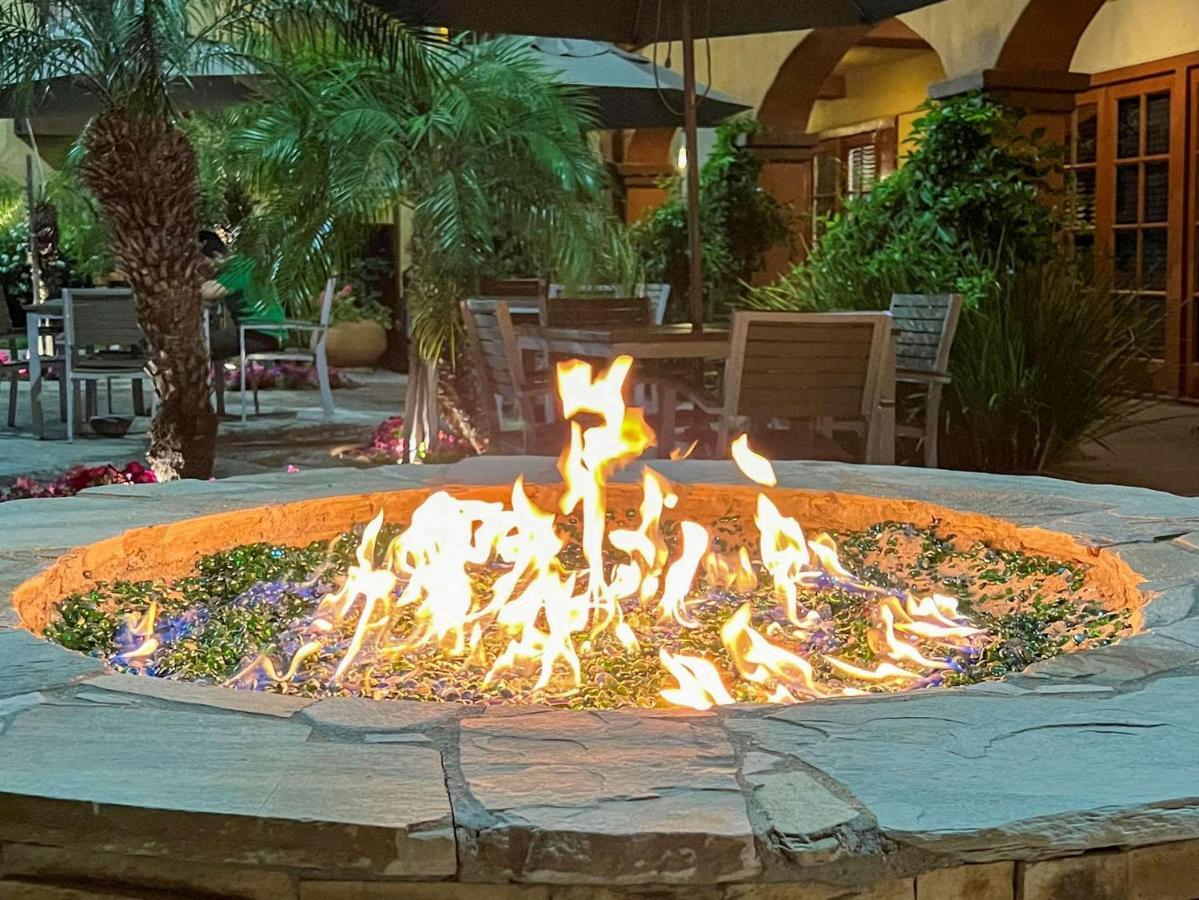 Mainstay Suites Orange County John Wayne Airport Santa Ana Exterior foto
